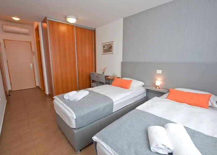 Sobe Nataly Мотель 3*